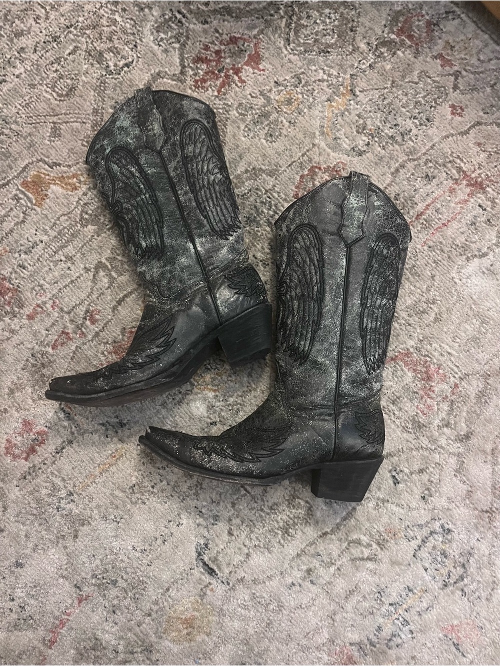 Circle G Black Distressed Wing-Embroidered Heeled Cowboy Boots